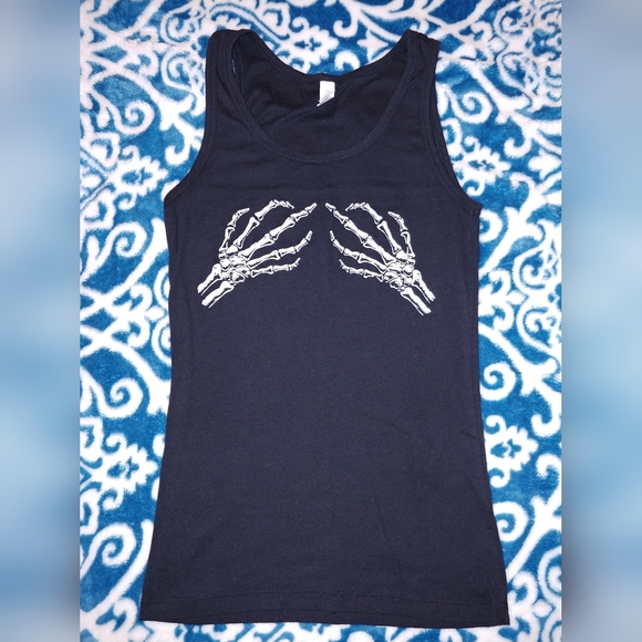 Bella-Canvas Size Lg. Skeleton hands. - Picture 1 of 3